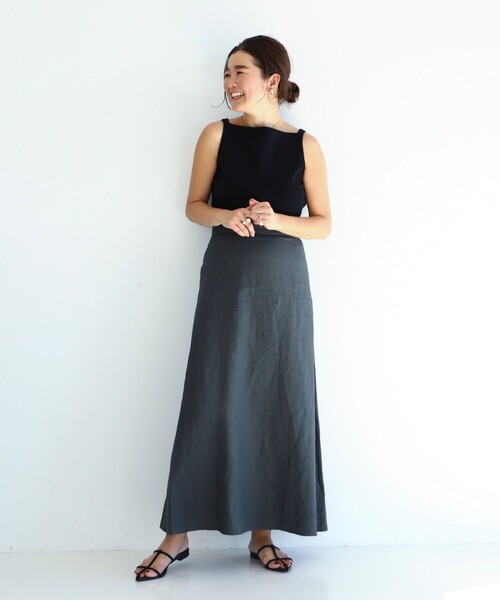 Demi-Luxe BEAMS(デミルクス ビームス)の「リネン シンプルロングスカート .M(スカート・レディース・ブラック/ナチュラル/チャコールグレー・38/36)」の18枚目の写真