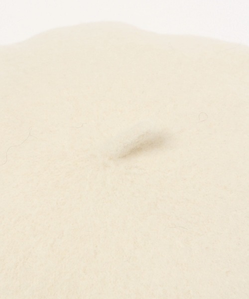 FOREVER 21(フォーエバー トゥエンティーワン)の「ベーシックベレー帽(ハンチング/ベレー帽・レディース・ホワイト系その他2/ライトブルー/ブラック/ピンク・FREE)」の5枚目の写真