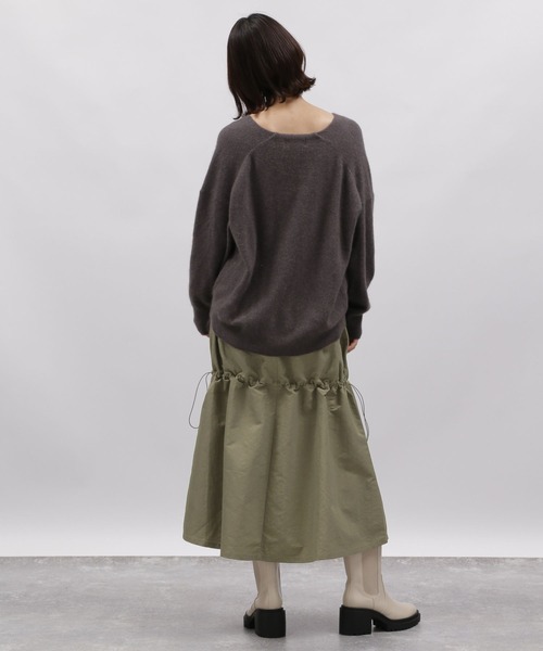 LAKOLE（ラコレ）の「ドロストギャザースカート / 989003（スカート・レディース・ライトオリーブ/ブラック・SMALL/MEDIUM）」の17枚目の写真