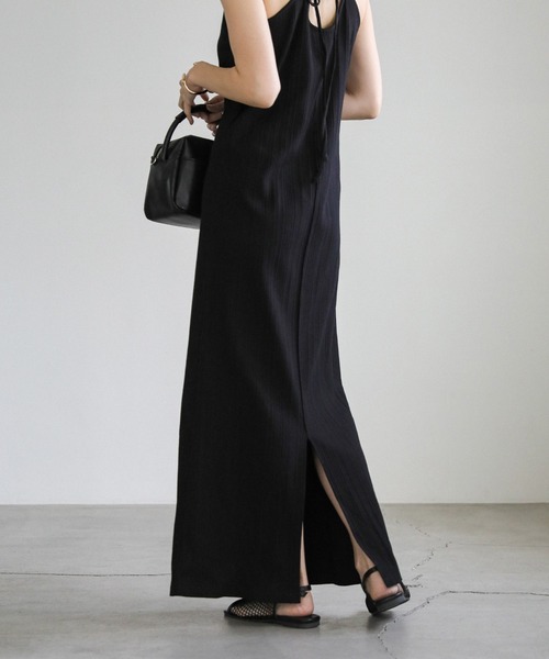 select MOCA(セレクトモカ)の「バックオープンランダムリブワンピース(ワンピース・レディース・グレー/ブラック・SMALL/LARGE/MEDIUM)」の9枚目の写真