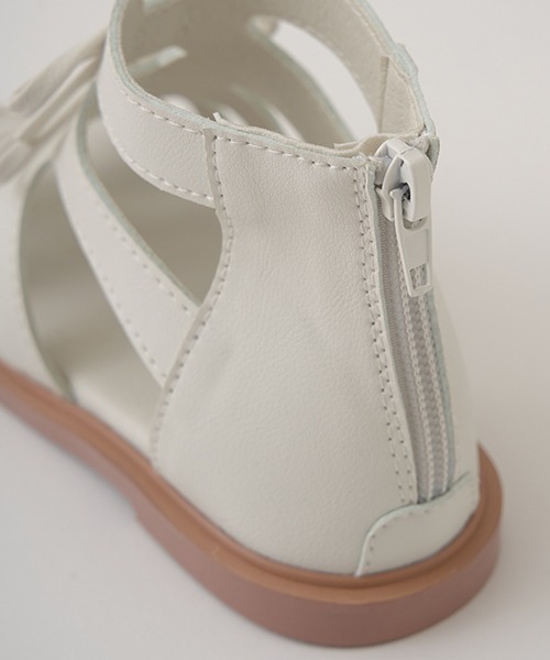 Lycee mine(リセマイン)の「リボンデコサンダル(サンダル・キッズ・ブラック/アイボリー・16cm/20cm/19cm/18cm/17cm)」の11枚目の写真