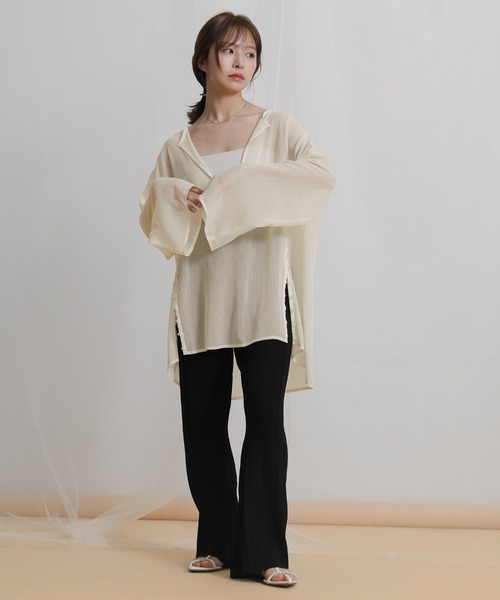 select MOCA by minamiキーネックメニーボタンシアーブラウス select MOCA（セレクトモカ）の「キーネックメニーボタンシアー