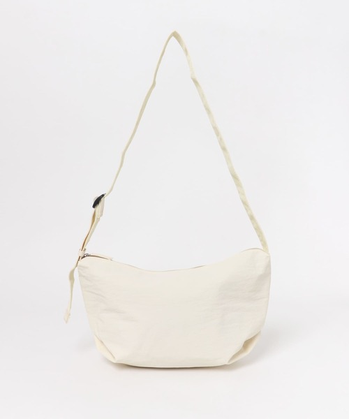 URBAN RESEARCH DOORS（アーバンリサーチドアーズ）の「ウォッシャブルミニショルダーバッグ（ショルダーバッグ・レディース・ブラック/アイボリー・ONE）」の6枚目の写真