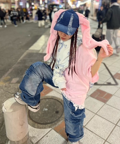 XU(エックスユー)の「ストリートファッション XU エックスユー pocket denim wide pants オーバーサイズ デニム ジーンズ ジーパン ワイドパンツ カーゴパンツ カーゴデニム 韓国ファッション 韓国ストリート(デニムパンツ・メンズ・ブラック/ブルー・ONE SIZE)」の12枚目の写真