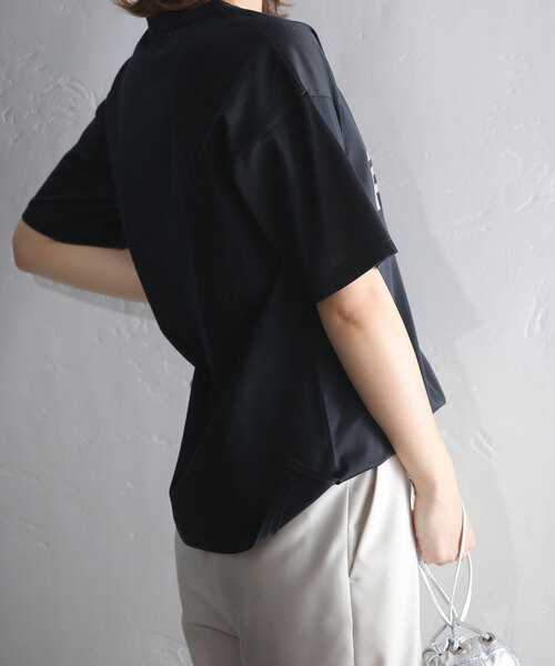 La TOTALITE(ラトータリテ)の「Le French ロゴTシャツ(Tシャツ/カットソー・レディース・ホワイト/ネイビー/ピンク系その他・FREE)」の10枚目の写真