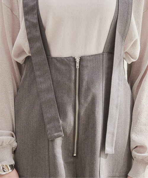 ANGIE（アンジー）の「フロントジップサロペット（サロペット/オーバーオール・レディース・ダークグレー/アイボリー/ブラック・FREE）」の5枚目の写真