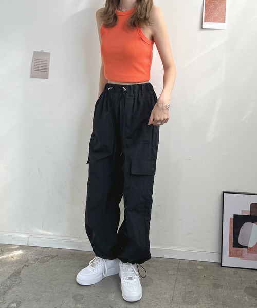 Futier land（フューティアランド）の「裾アレンジワッシャーナイロンカーゴパンツ（カーゴパンツ・レディース・ピンク/アイボリー/ブラック・MEDIUM）」の10枚目の写真