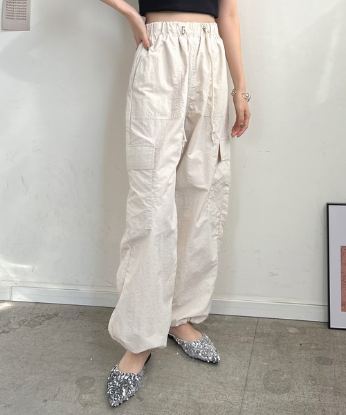 Futier land（フューティアランド）の「裾アレンジワッシャーナイロンカーゴパンツ（カーゴパンツ・レディース・ピンク/アイボリー/ブラック・MEDIUM）」の20枚目の写真