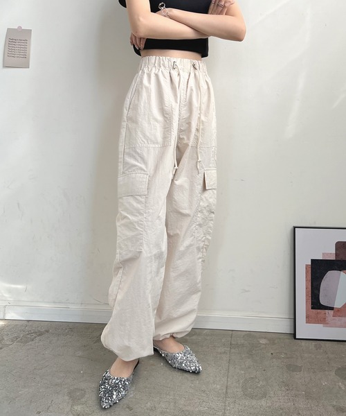 Futier land（フューティアランド）の「裾アレンジワッシャーナイロンカーゴパンツ（カーゴパンツ・レディース・ピンク/アイボリー/ブラック・MEDIUM）」の21枚目の写真