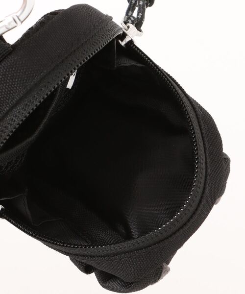 SLY（スライ）の「COMPACT UTILITY CHARM BAGコンパクトユーティリティチャームバッグ（ポーチ・レディース・アイボリー/ブラック・FREE）」の3枚目の写真