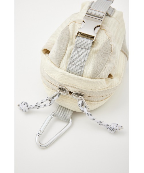 SLY（スライ）の「COMPACT UTILITY CHARM BAGコンパクトユーティリティチャームバッグ（ポーチ・レディース・アイボリー/ブラック・FREE）」の8枚目の写真