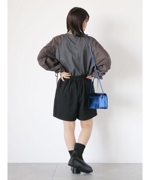 ehka sopo（エヘカソポ）の「袖ドロストラグランカットソー（Tシャツ/カットソー・レディース・ブルー/ライトベージュ/チャコールグレー・F）」の16枚目の写真