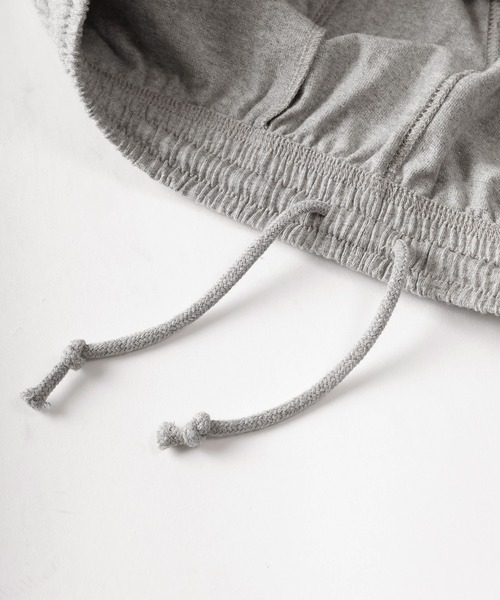 Champion(チャンピオン)の「【Champion/チャンピオン】ブランドネームロゴ刺繍&ミニワッペンデザイン コットンジャージー生地 ショーツ/ショートパンツ(その他パンツ・メンズ・モスグリーン/ホワイト/グレー/ブラック・M/L/XL)」の9枚目の写真