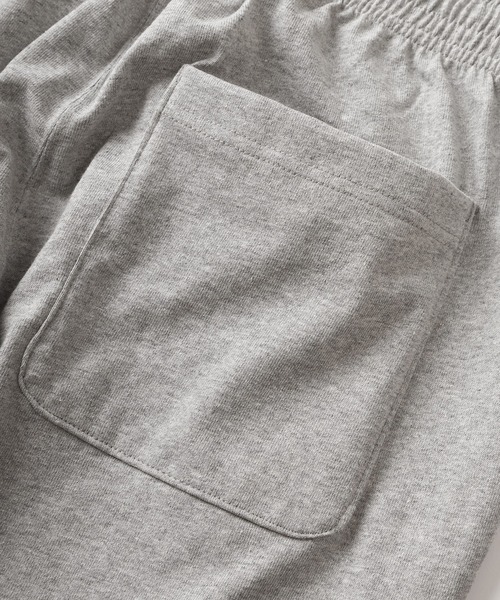 Champion(チャンピオン)の「【Champion/チャンピオン】ブランドネームロゴ刺繍&ミニワッペンデザイン コットンジャージー生地 ショーツ/ショートパンツ(その他パンツ・メンズ・モスグリーン/ホワイト/グレー/ブラック・M/L/XL)」の12枚目の写真