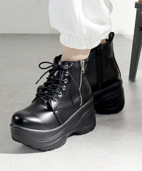 セール】6ホール 軽量 厚底 スニーカー ブーツ (1675) /Love