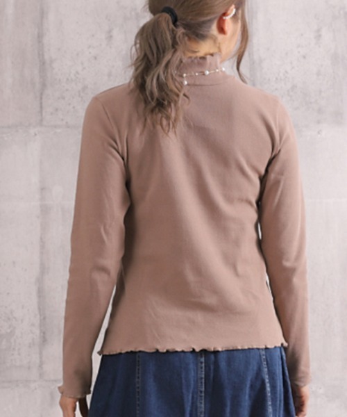 Coo+i(クーイ)の「リブハイネックメロウトップス(Tシャツ/カットソー・レディース・ブラック/チャコールグレー/ブラウン/テラコッタ/ネイビー/グレー/モカ/ワインレッド・FREE)」の16枚目の写真
