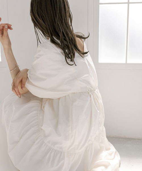 mystic(ミスティック)の「ドロストギャザーワンピース(ワンピース・レディース・ブラック/グリーン/オフホワイト/ブルー/イエロー・2/0/1)」の17枚目の写真