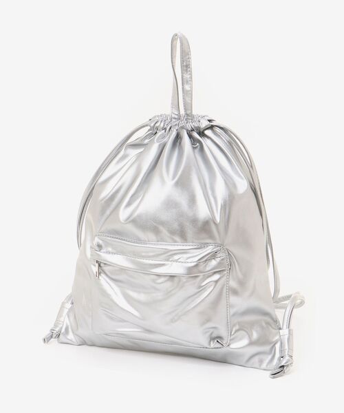 MAJESTIC LEGON(マジェスティックレゴン)の「フェイクレザーナップサック(バックパック/リュック・レディース・シルバー/ブラック/アイボリー・FREE)」の10枚目の写真