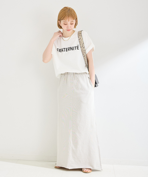 B.C STOCK(ベーセーストック)の「《追加》シンプルロゴTEE(Tシャツ/カットソー・レディース・ベージュ/チャコールグレー/ホワイト・FREE)」の10枚目の写真