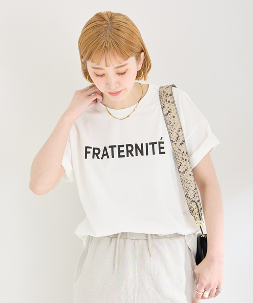 B.C STOCK(ベーセーストック)の「《追加》シンプルロゴTEE(Tシャツ/カットソー・レディース・ベージュ/チャコールグレー/ホワイト・FREE)」の14枚目の写真