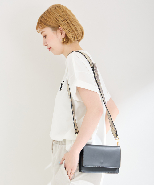 B.C STOCK(ベーセーストック)の「《追加》シンプルロゴTEE(Tシャツ/カットソー・レディース・ベージュ/チャコールグレー/ホワイト・FREE)」の15枚目の写真