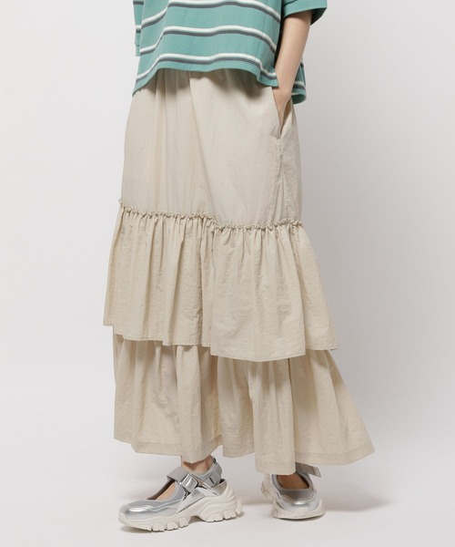 niko and...（ニコアンド）の「ナイロンティアードスカート（スカート・レディース・モカ/ブラック/アイボリー・FREE）」の3枚目の写真