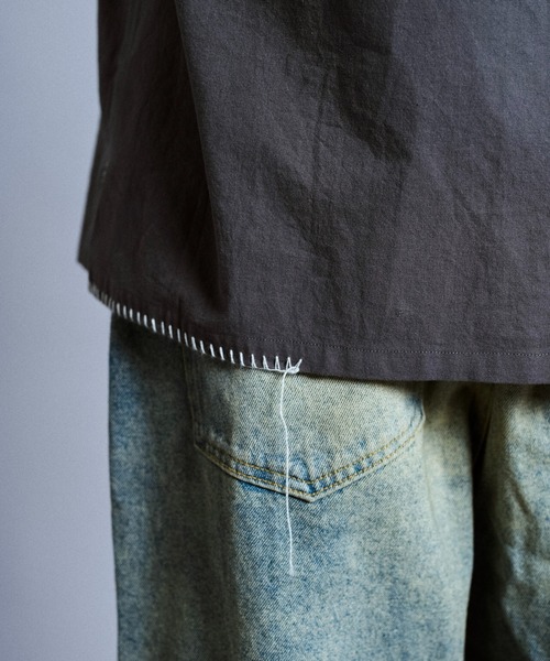 Camphor wood（カンファーウッド）の「flower embroidery SAGARA h/s shirt / サガラ花刺繍開ガーゼシャツ（シャツ/ブラウス・メンズ・アイボリー/ライトブルー/レッド/チャコールグレー/バーガンディー・SMALL/MEDIUM/LARGE）」の8枚目の写真