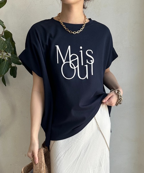 DouDou(ドゥドゥ)の「【WEB限定】ロゴミックスフロッキープリントTEE(Tシャツ/カットソー・レディース・ネイビー/オフホワイト/ブラック・FREE)」の2枚目の写真