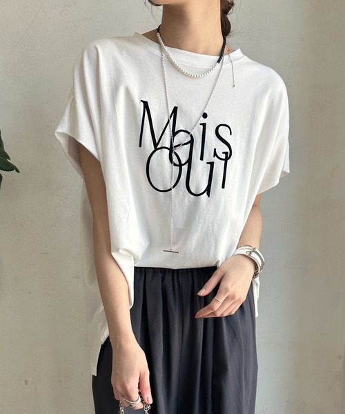 DouDou(ドゥドゥ)の「【WEB限定】ロゴミックスフロッキープリントTEE(Tシャツ/カットソー・レディース・ネイビー/オフホワイト/ブラック・FREE)」の4枚目の写真