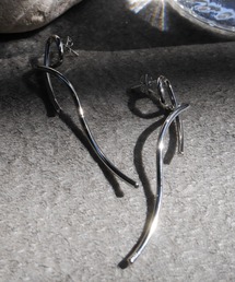 amplis（アンプリス）の「【amplis/アンプリス】dent pierce / デントピアス（ピアス（両耳用））」