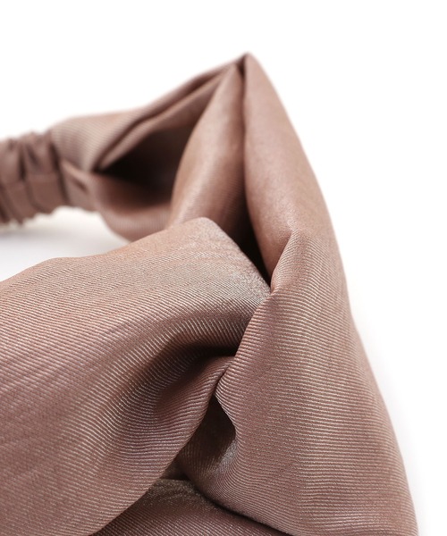 colleca la（コレカラ）の「シャイニークロスターバン（ヘアバンド・レディース・ブラック/ピンク系・FREE）」の8枚目の写真