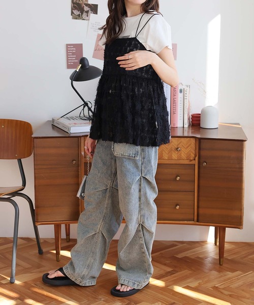 LAFFMO（ラフモ）の「フェザーチュールキャミ（キャミソール・レディース・オフホワイト/ブラック・F）」の7枚目の写真