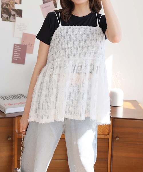 LAFFMO（ラフモ）の「フェザーチュールキャミ（キャミソール・レディース・オフホワイト/ブラック・F）」の4枚目の写真