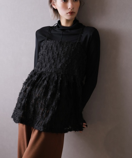 LAFFMO（ラフモ）の「フェザーチュールキャミ（キャミソール・レディース・オフホワイト/ブラック・F）」の15枚目の写真