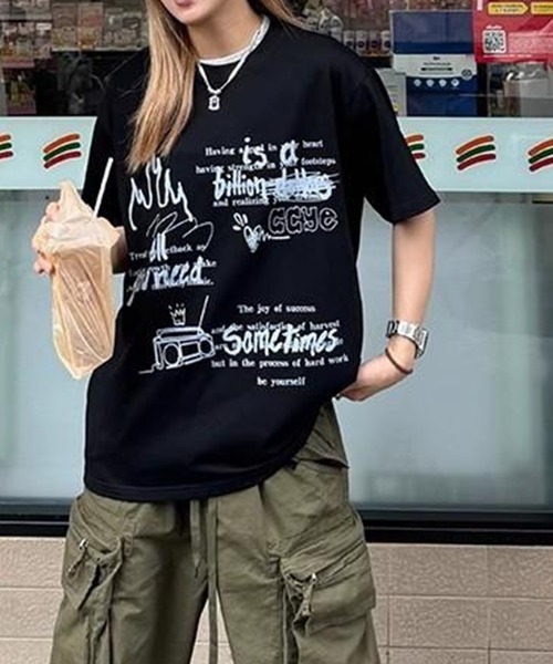 LYEON(リヨン)の「【ユニセックス】ペイントロゴビッグTシャツ(Tシャツ/カットソー・レディース・グレー/ブラック・FREE)」の4枚目の写真