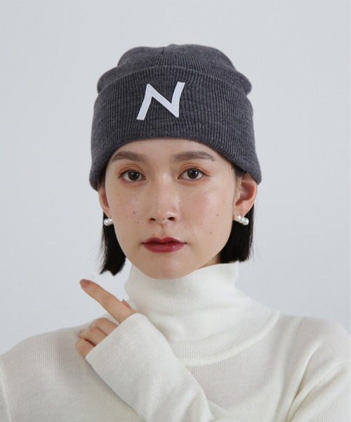 N.（N. Natural Beauty Basic）（エヌエヌナチュラルビューティーベーシック）の「◆ロゴニットキャップ（ニットキャップ/ビーニー・レディース・ダークグレー/ネイビー・ﾌﾘ-）」の2枚目の写真