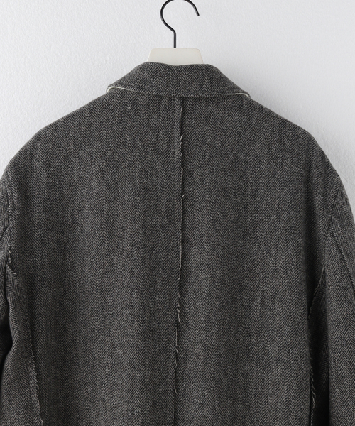 sulvam（サルバム）の「【SULVAM / サルバム】ヘリンボーンタチキリコート（その他アウター・メンズ・ブラック・MEDIUM）」の4枚目の写真