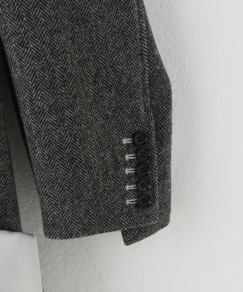sulvam（サルバム）の「【SULVAM / サルバム】ヘリンボーンタチキリコート（その他アウター・メンズ・ブラック・MEDIUM）」の7枚目の写真