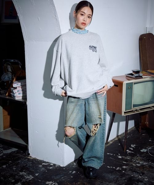 PBLIM(ページボーイリム)の「《UNISEX》アートフラワースウェット(スウェット・レディース・杢グレー/ピンク/ブラウン/ネイビー/オートミール/ブラック・LARGE/MEDIUM)」の11枚目の写真