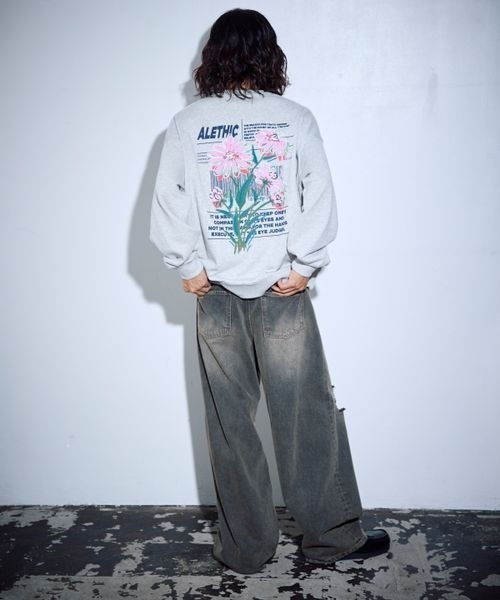 PBLIM(ページボーイリム)の「《UNISEX》アートフラワースウェット(スウェット・レディース・杢グレー/ピンク/ブラウン/ネイビー/オートミール/ブラック・LARGE/MEDIUM)」の13枚目の写真