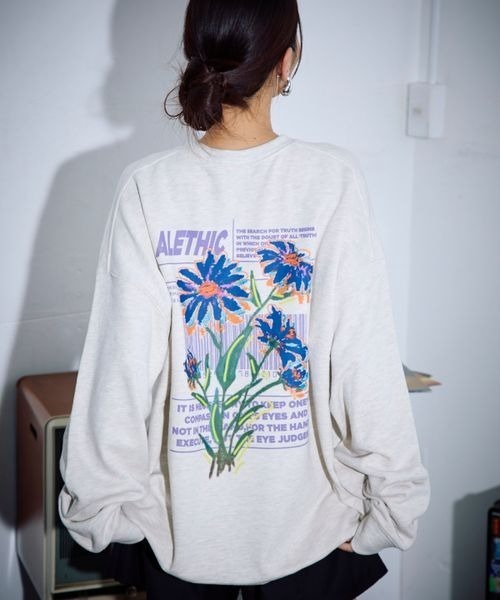 セール】《UNISEX》アートフラワースウェット（スウェット