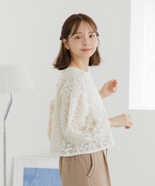 flower（フラワー）の「クリアネスブルームトップ（シャツ/ブラウス・レディース・アイボリー/ピンク・FREE）」の8枚目の写真