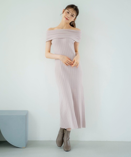 NOELA(ノエラ)の「バーサカラーニットワンピース(ワンピース・レディース・グレー/ピンク/ブラック・フリー)」の16枚目の写真