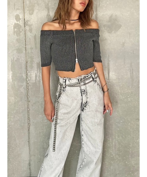 EGOIST（エゴイスト）の「ZIPニットオフショルトップ（ニット/セーター・レディース・パープル/ブラック/カーキ・FREE）」の4枚目の写真