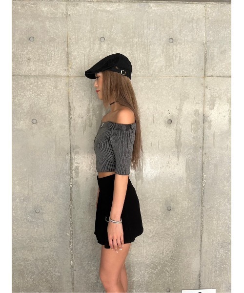 EGOIST（エゴイスト）の「ZIPニットオフショルトップ（ニット/セーター・レディース・パープル/ブラック/カーキ・FREE）」の7枚目の写真