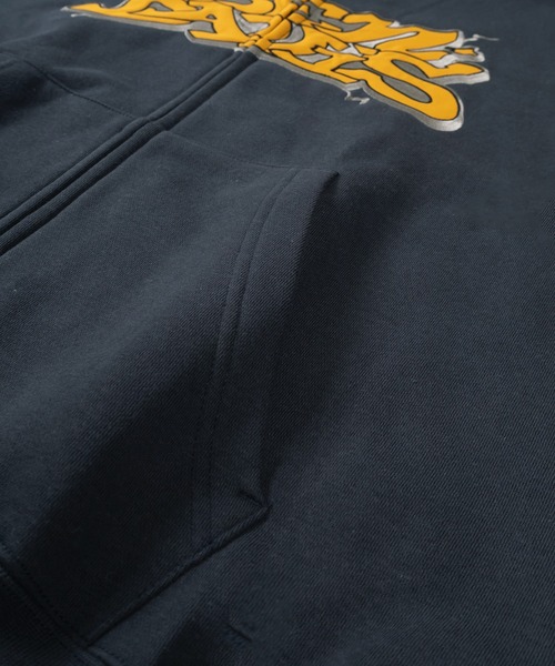 BEN DAVIS（ベンデイビス）の「【BENDAVIS／ベンデイビス】GRAFITTI ZIP HOODIE/グラフィティロゴ フルジップフーディー オーバーサイズ 裏起毛（パーカー・メンズ・アッシュグレー/ブラック/カーキ/ネイビー・M/L/XL）」の9枚目の写真