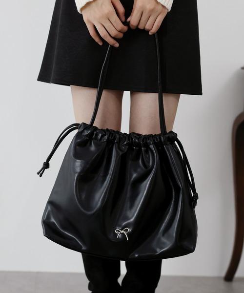 BLUEEAST（ブルーイースト）の「リボン巾着トートバッグ（トートバッグ・レディース・ブラック/シルバー・FREE）」の7枚目の写真