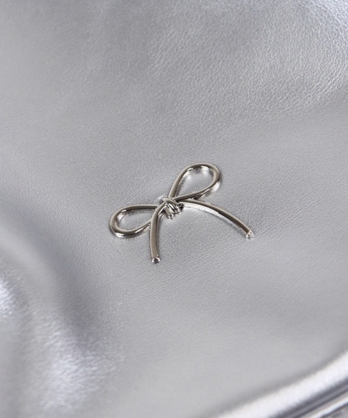 BLUEEAST（ブルーイースト）の「リボン巾着トートバッグ（トートバッグ・レディース・ブラック/シルバー・FREE）」の5枚目の写真