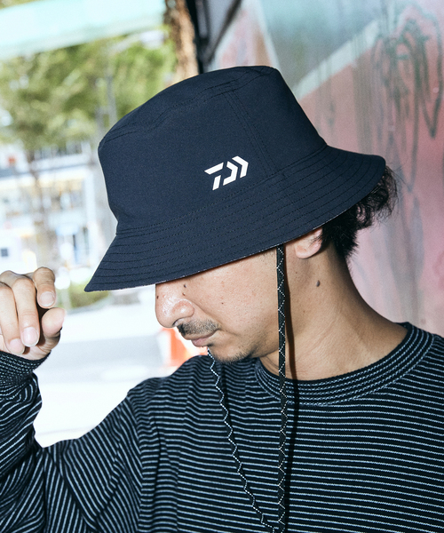 DAIWA（ダイワ）の「DAIWA 別注  CORDURA(R)ナイロン リバーシブル バケットハット（ハット・メンズ・ブラック・FREE）」の2枚目の写真