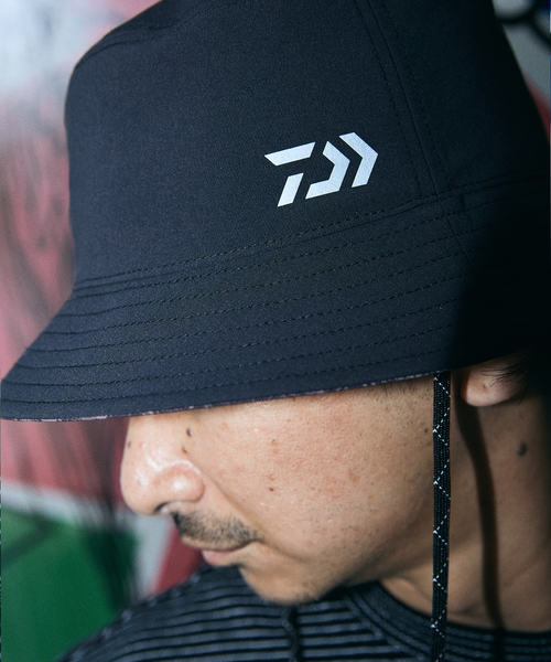 DAIWA（ダイワ）の「DAIWA 別注  CORDURA(R)ナイロン リバーシブル バケットハット（ハット・メンズ・ブラック・FREE）」の4枚目の写真